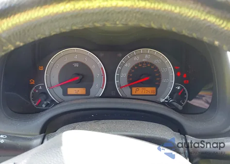 2010 Toyota Corolla S z USA, uszkodzony, nr VIN 2T1BU4EE6AC334758